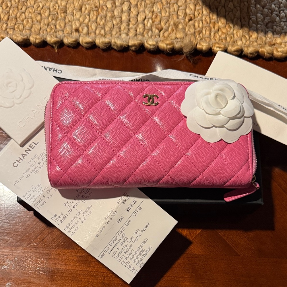 CHANEL Fuchsia Quilted Gusset zip wallet